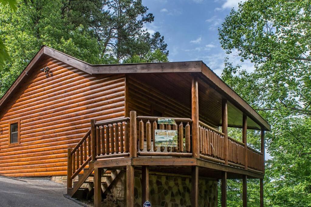 Willa Holly Tree Hideaway - Semi Secluded Mtn Setting Sevierville Zewnętrze zdjęcie